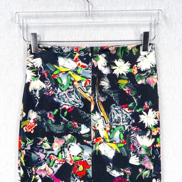 MCQ ALEXANDER MCQUEEN Floral Printed Pencil Skirt Womens XS Black Stretch Knit - Picture 5 of 14